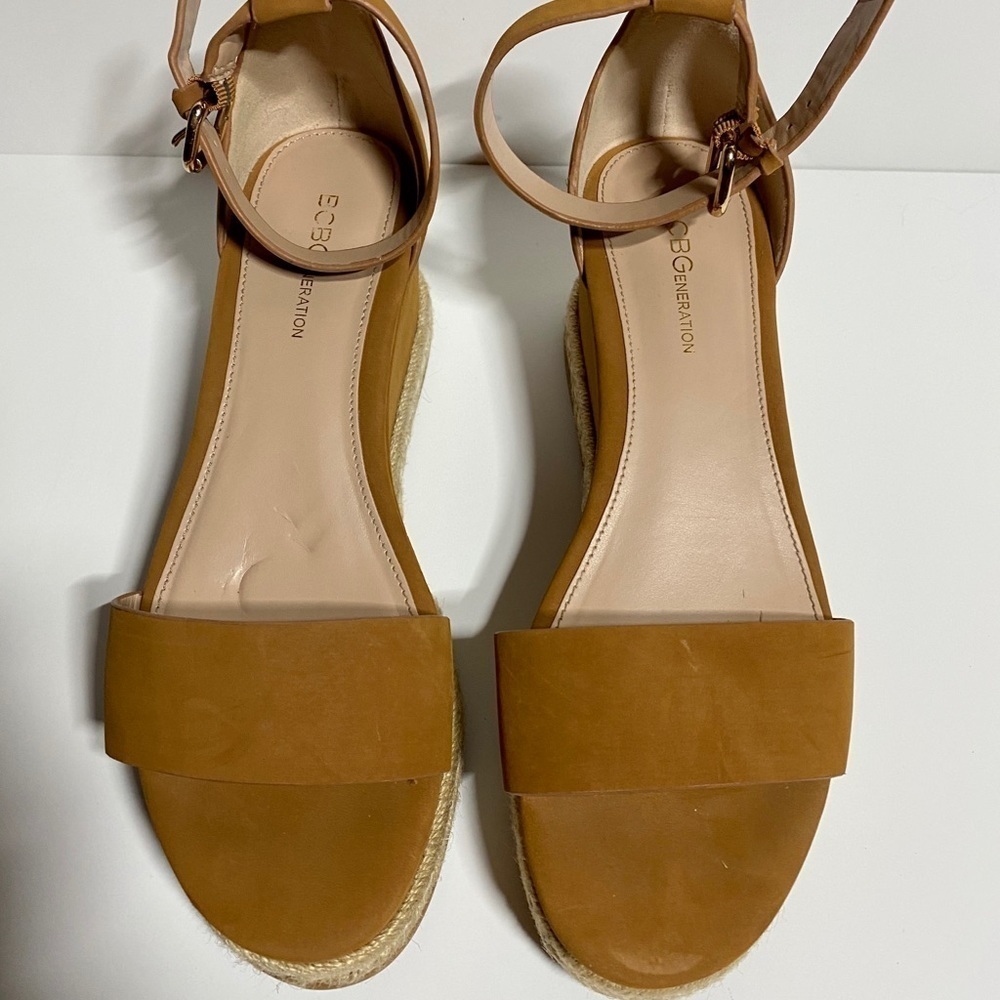 BCBGeneration Addie Wedge - Picture 5 of 6